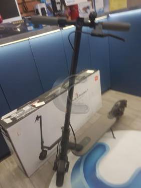 Xiaomi Mi Electric Scooter 1S